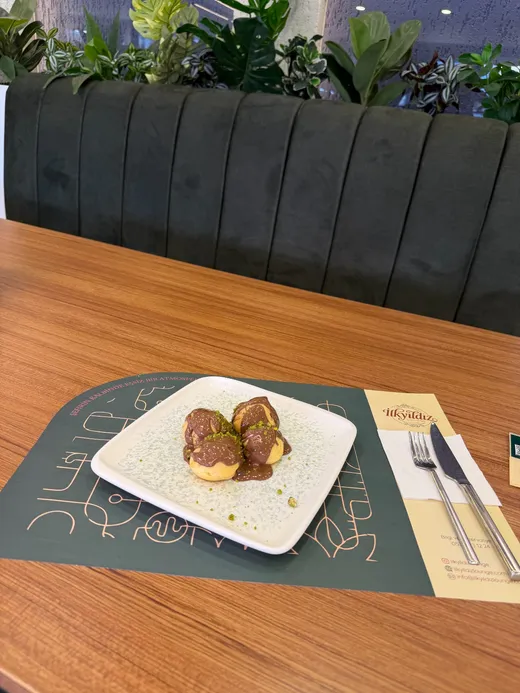 Profiterol
